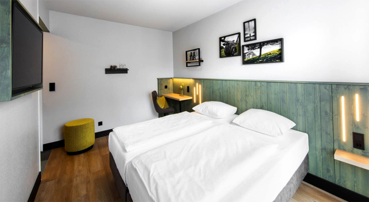 Fjord Hotel Berlin Zimmer Foto Lindemann Hotels.jpg